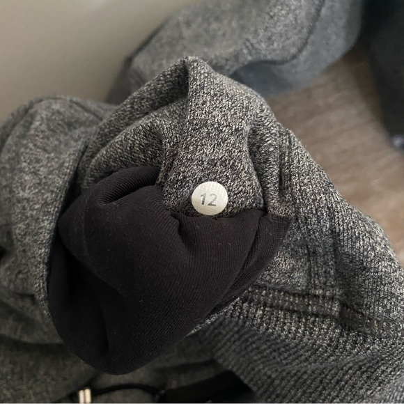 RARE Lululemon Hug It Out Zip-Up Fleece Scuba-Like Sweatshirt Jacket - Picture 7 of 11